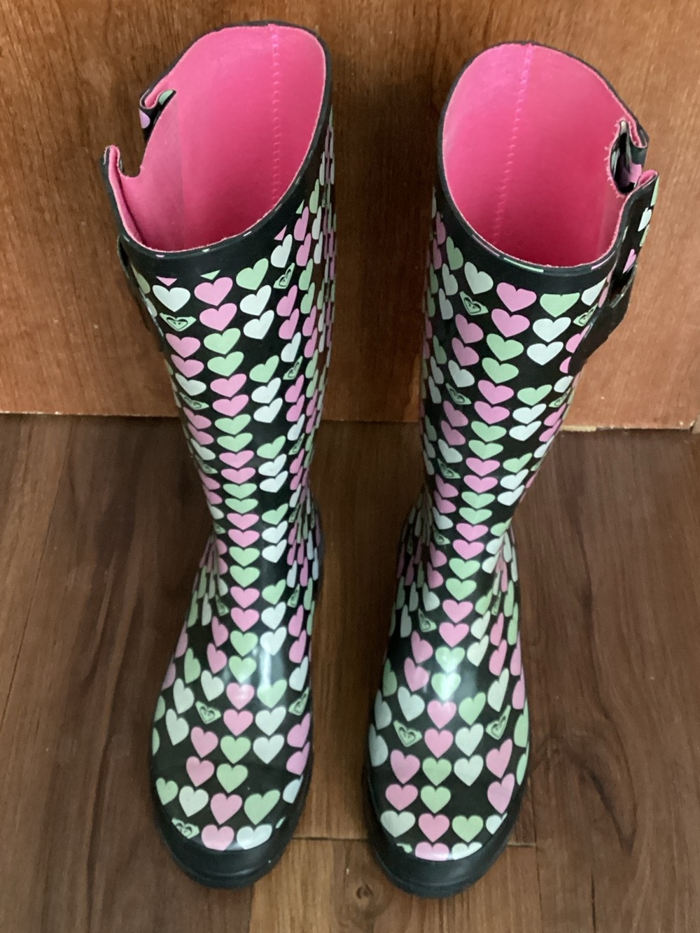 Roxy Black Rain Boots with Pink & Mint Heart Pattern Sz 7 # K457A79